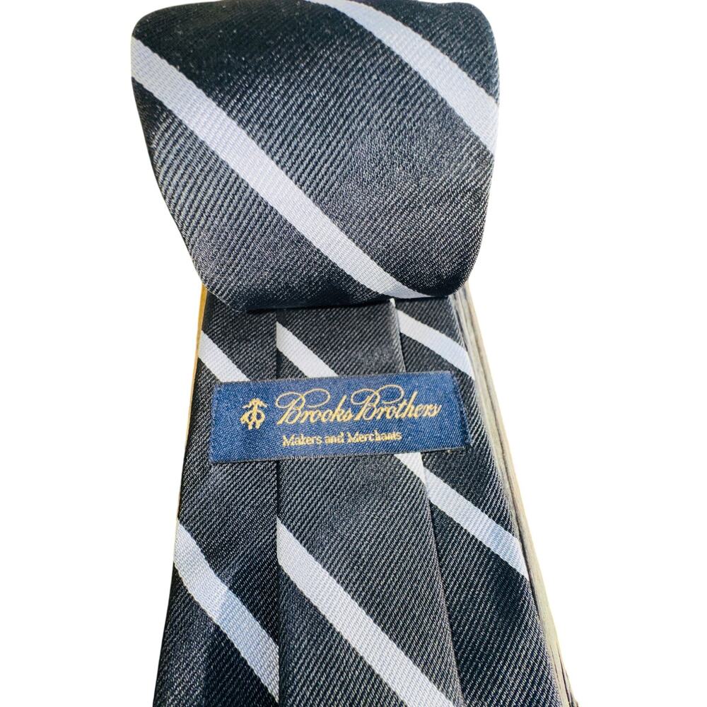 Brooks Brothers Black White Silk Repp Stripe Tie Classic Ivy League Business